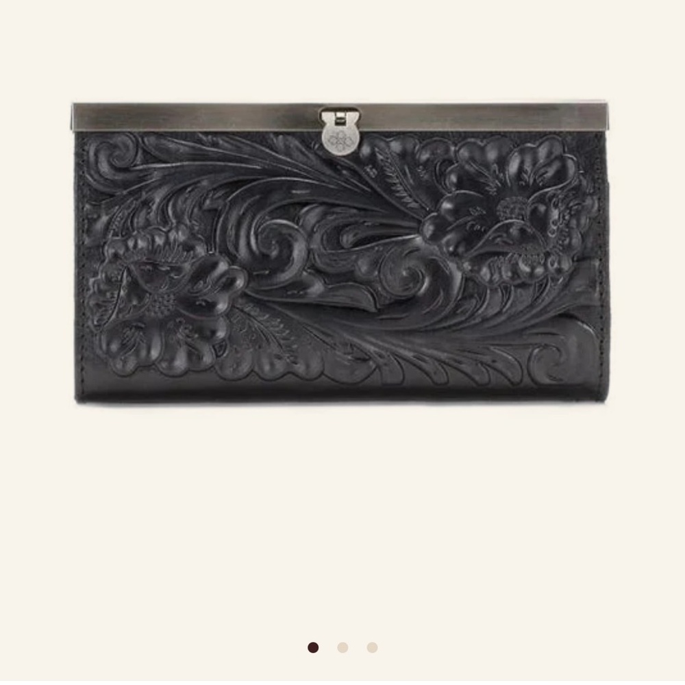 Patricia Nash small leather Cauchy purse- wallet.nwt